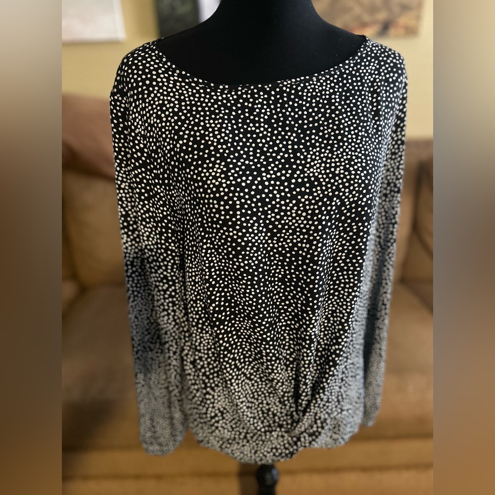 LOFT Black and White Polka Dot Long Sleeve Relaxed Blouse